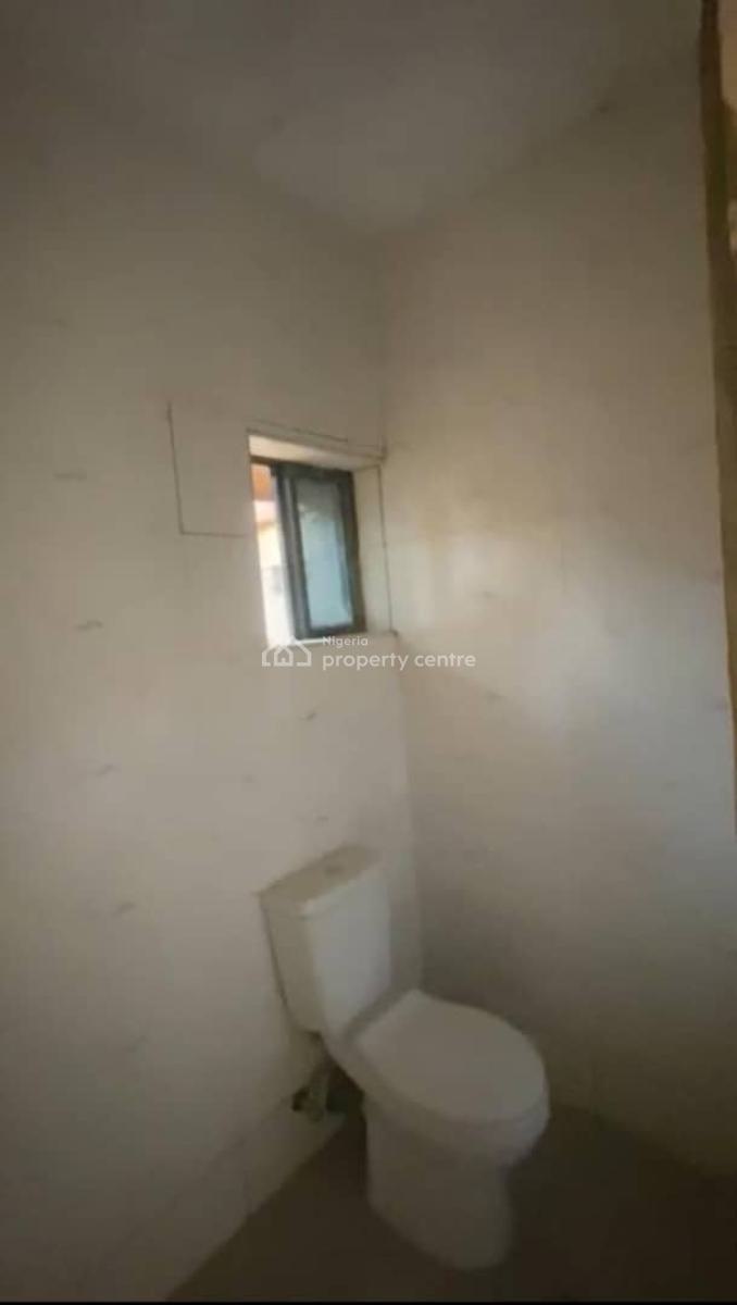 Lovely 2bedroom Flat, Gbagada Phase 1, Gbagada, Lagos, Flat / Apartment for Rent