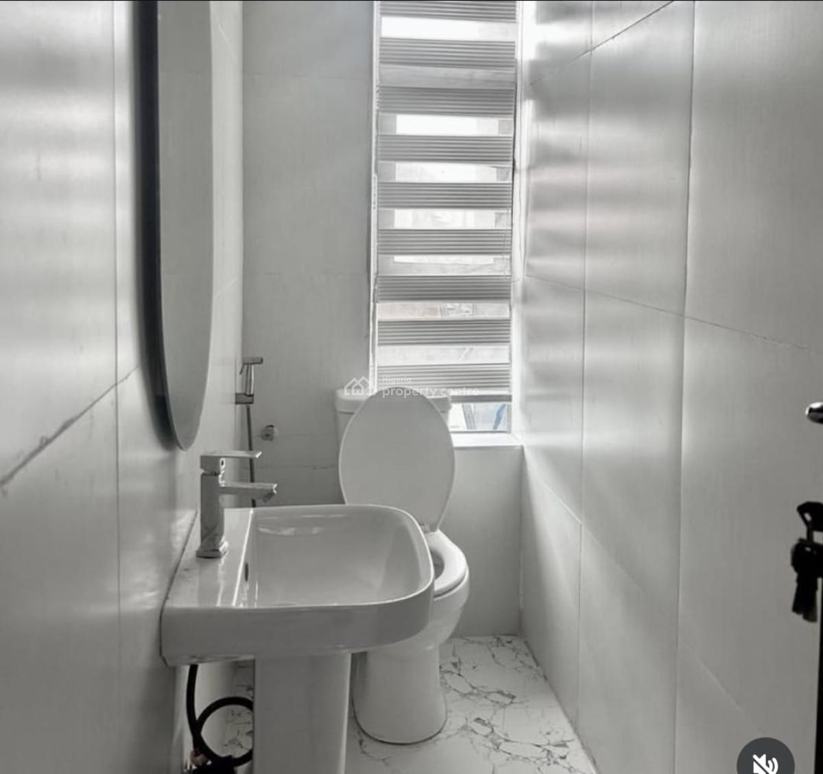 Service and Fully Furnished 2bedroom Apartment with Fitted Kitchenett, Chevron Drive, Lekki, Lagos, Flat / Apartment for Rent