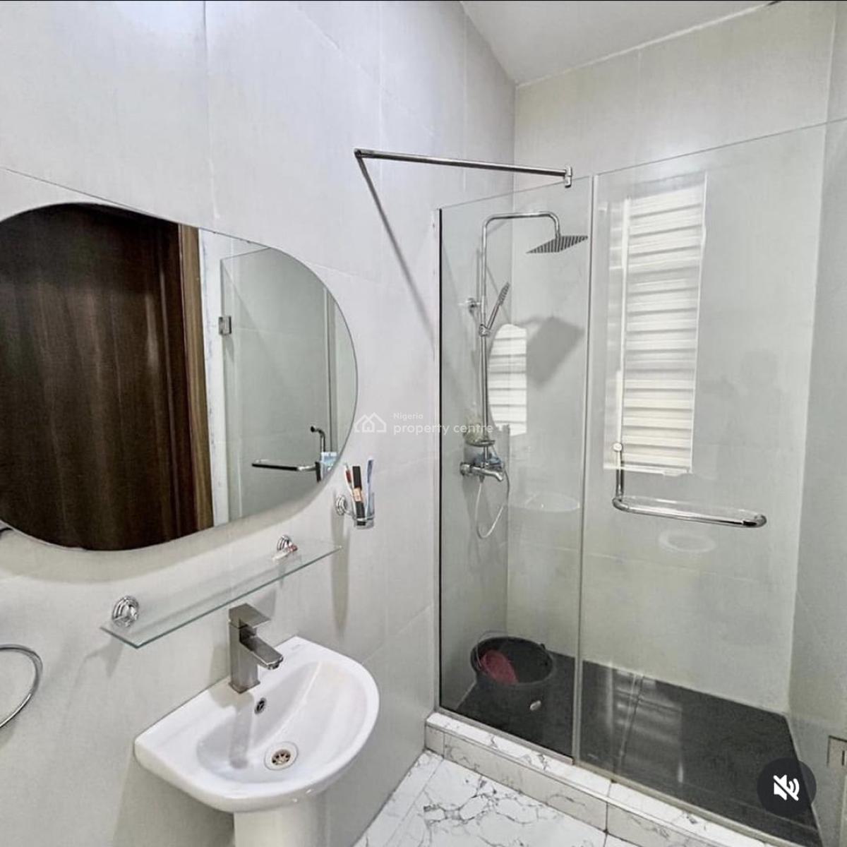 Service and Fully Furnished 2bedroom Apartment with Fitted Kitchenett, Chevron Drive, Lekki, Lagos, Flat / Apartment for Rent