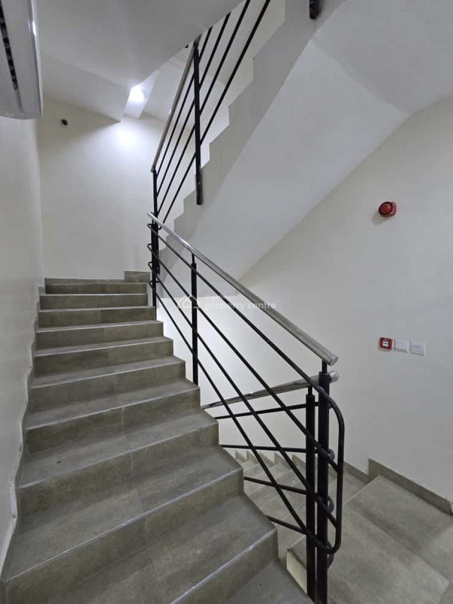 Luxury 2bedroom Apartment, Lekki Phase 1, Lekki, Lagos, Flat / Apartment for Rent