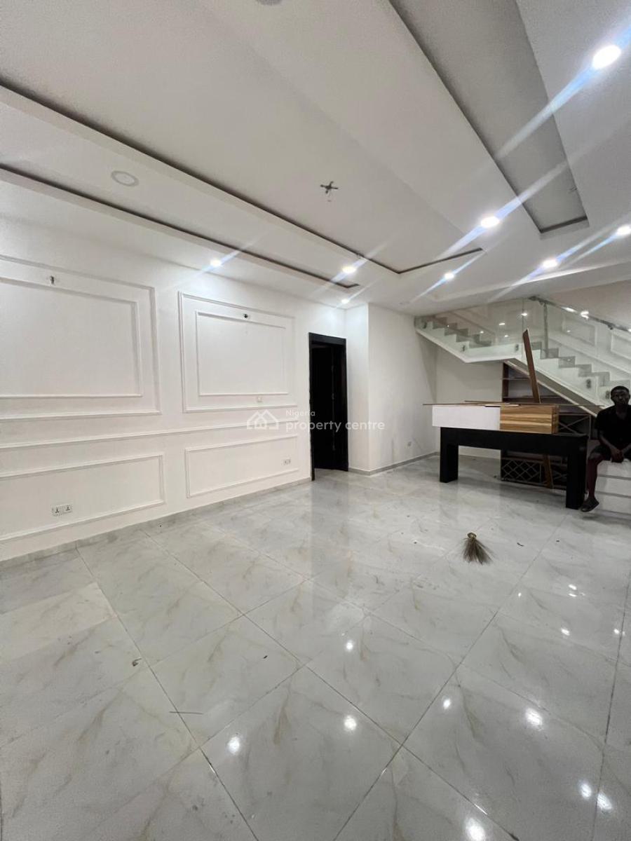 Ikates Finest: 4-bedroom with Amenities, Ikate, Lekki, Lagos, Terraced Duplex for Rent