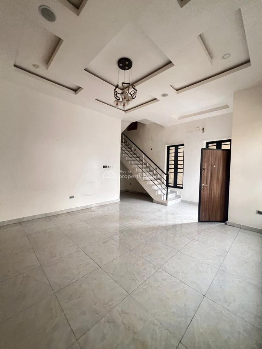 4-bedroom with Bq, Ikota, Lekki, Lagos, Detached Duplex for Rent