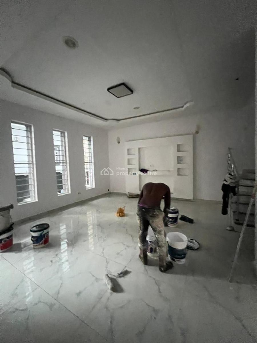 Luxury Semi-duplex: 4 Bedrooms with Bq, Ikota, Lekki, Lagos, Semi-detached Duplex for Rent