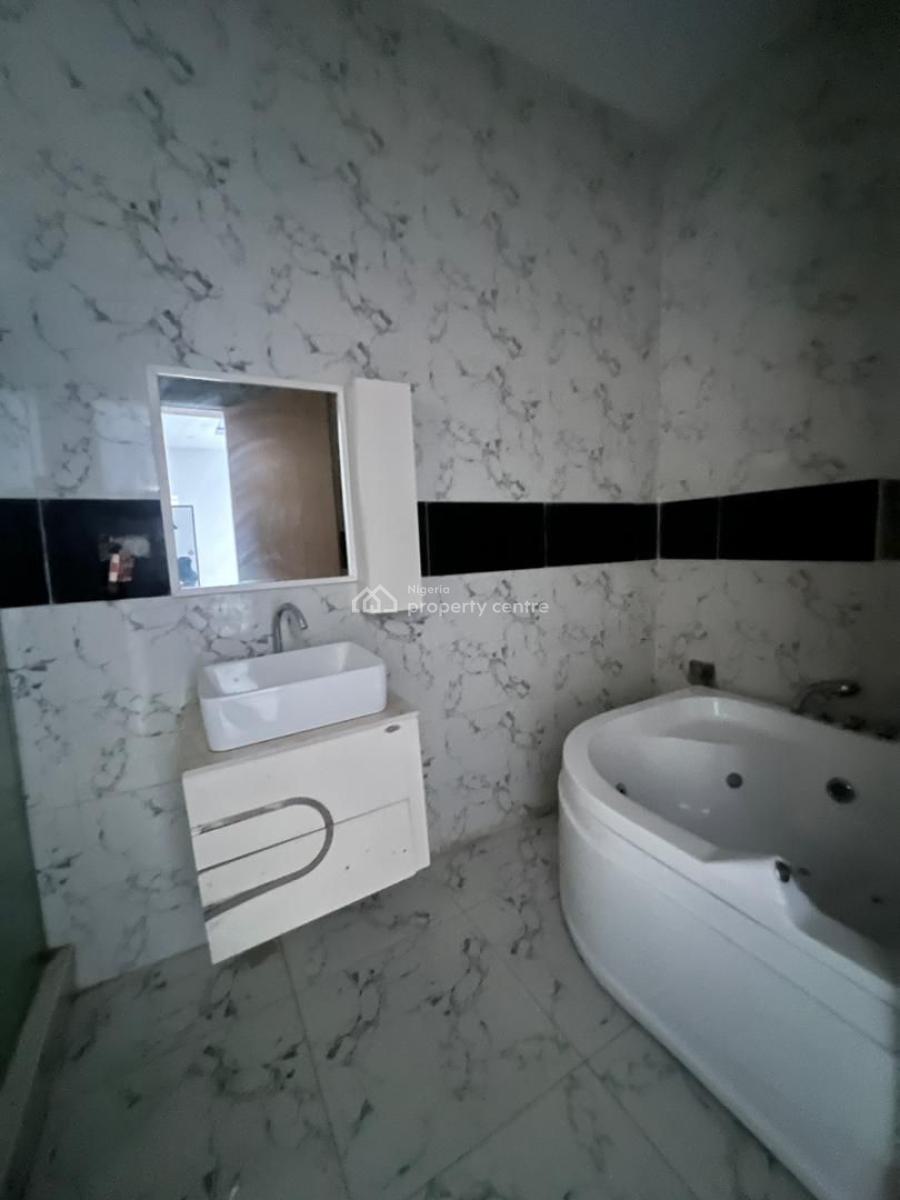 Luxury Semi-duplex: 4 Bedrooms with Bq, Ikota, Lekki, Lagos, Semi-detached Duplex for Rent