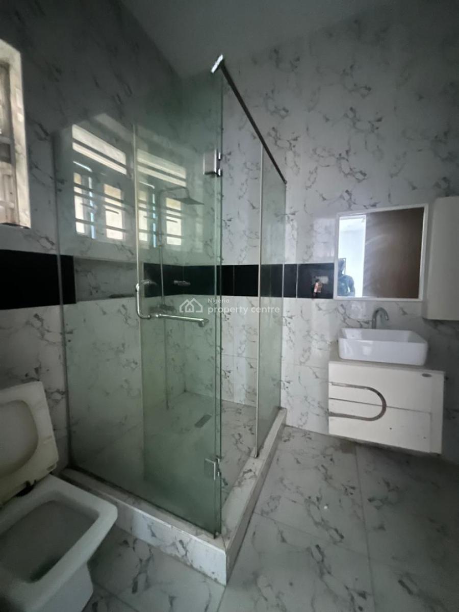 Luxury Semi-duplex: 4 Bedrooms with Bq, Ikota, Lekki, Lagos, Semi-detached Duplex for Rent