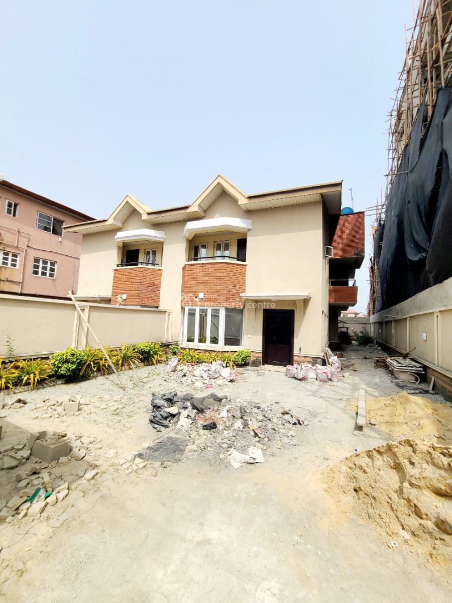 Newly Renovated 4 Bedroom Semi Detached Duplex with 1bq, Ilasan, Lekki, Lagos, Semi-detached Duplex for Rent
