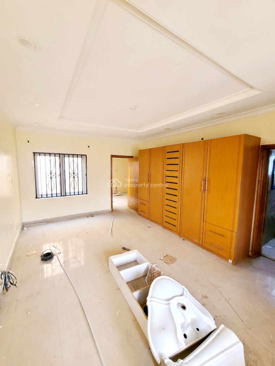 Newly Renovated 4 Bedroom Semi Detached Duplex with 1bq, Ilasan, Lekki, Lagos, Semi-detached Duplex for Rent