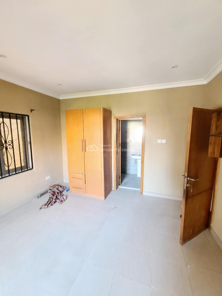 Newly Renovated 4 Bedroom Semi Detached Duplex with 1bq, Ilasan, Lekki, Lagos, Semi-detached Duplex for Rent