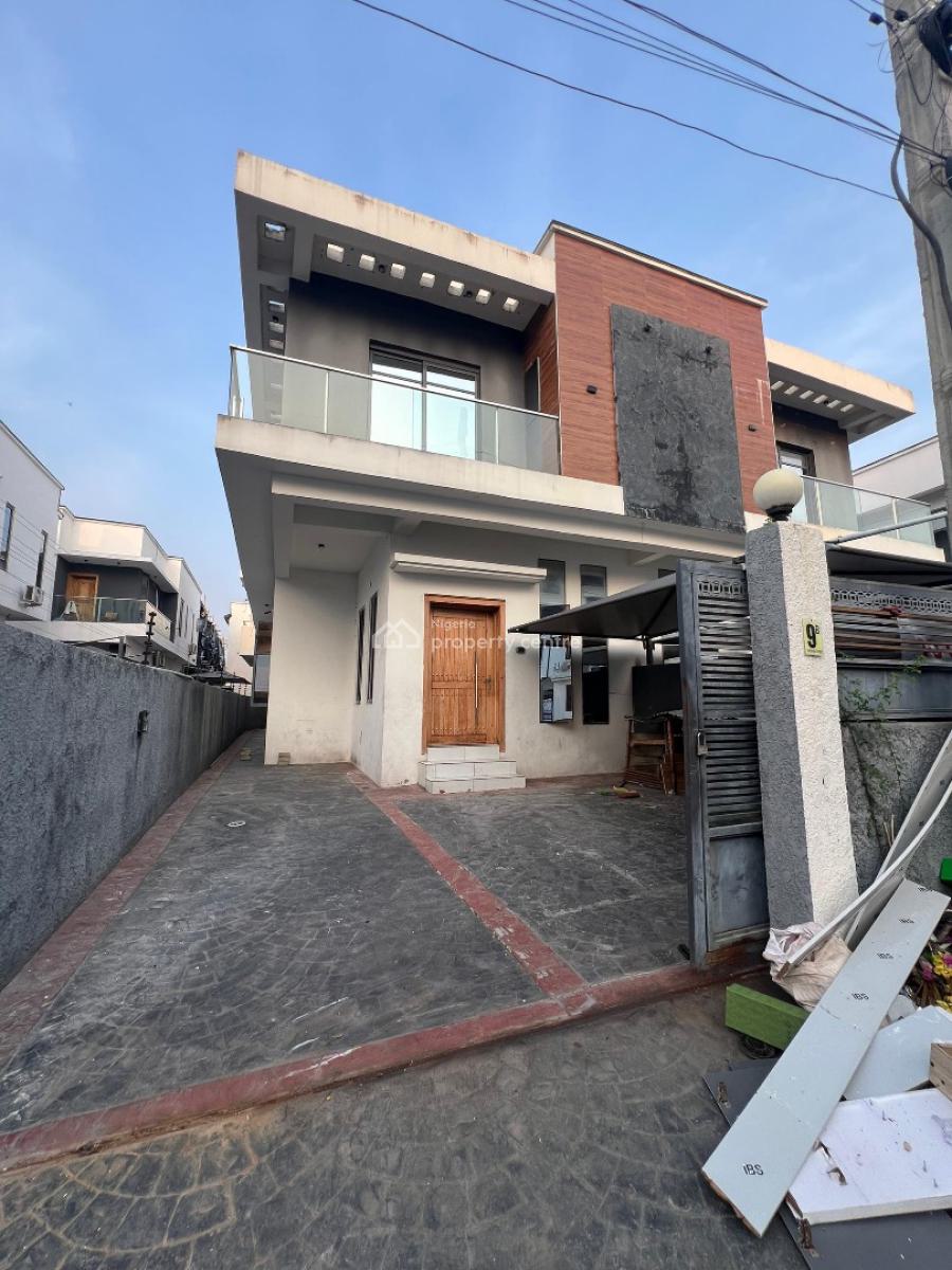 Tastefully Built 4-bedroom Semi-detached Duplex with a Room Bq, Orchid Road, Lekki, Lagos, Semi-detached Duplex for Rent