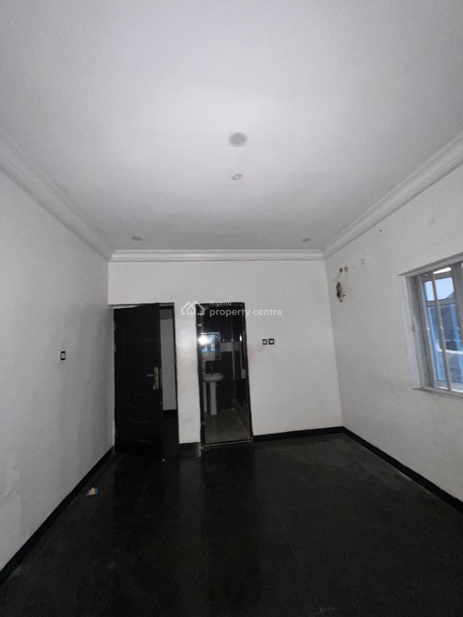 a Standard 2 Bedroom, Mobil Road, Lekki Phase 2, Lekki, Lagos, Flat / Apartment for Rent