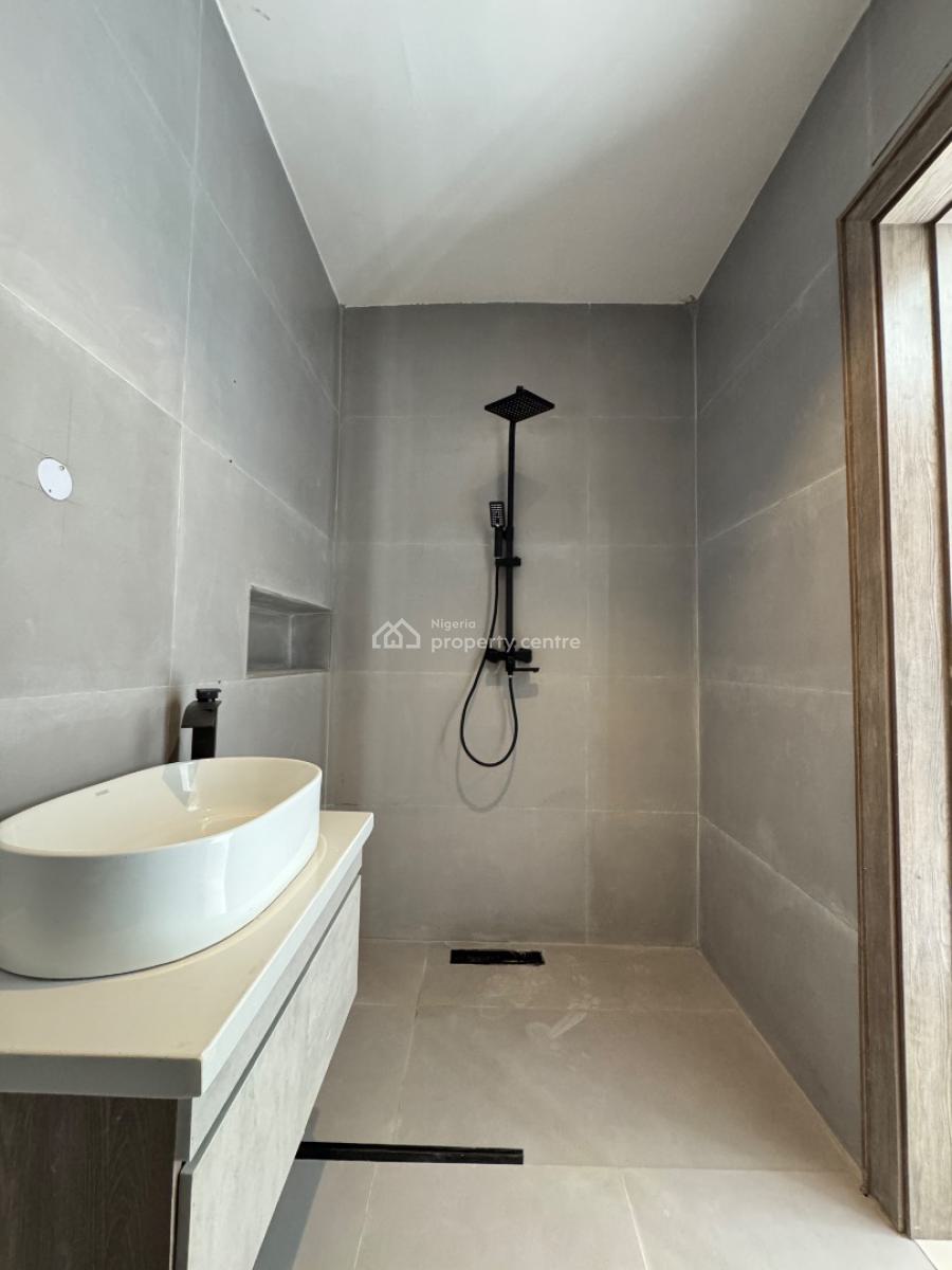 2 Bedroom Maisonette and Apartment, Lekki Phase 1, Lekki, Lagos, Block of Flats for Sale