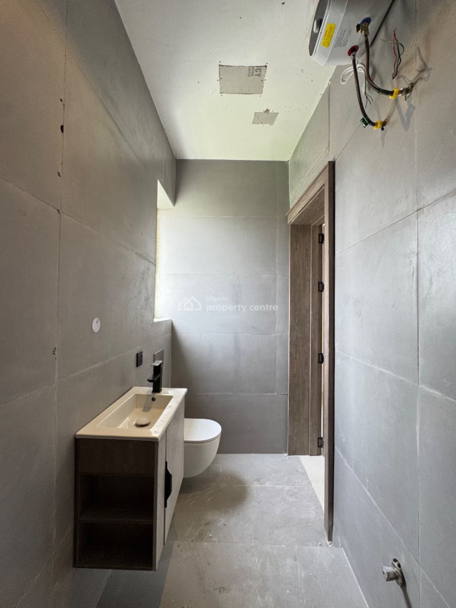 2 Bedroom Maisonette and Apartment, Lekki Phase 1, Lekki, Lagos, Block of Flats for Sale