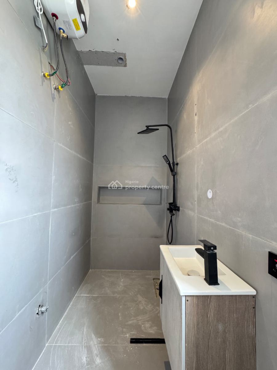 2 Bedroom Maisonette and Apartment, Lekki Phase 1, Lekki, Lagos, Block of Flats for Sale