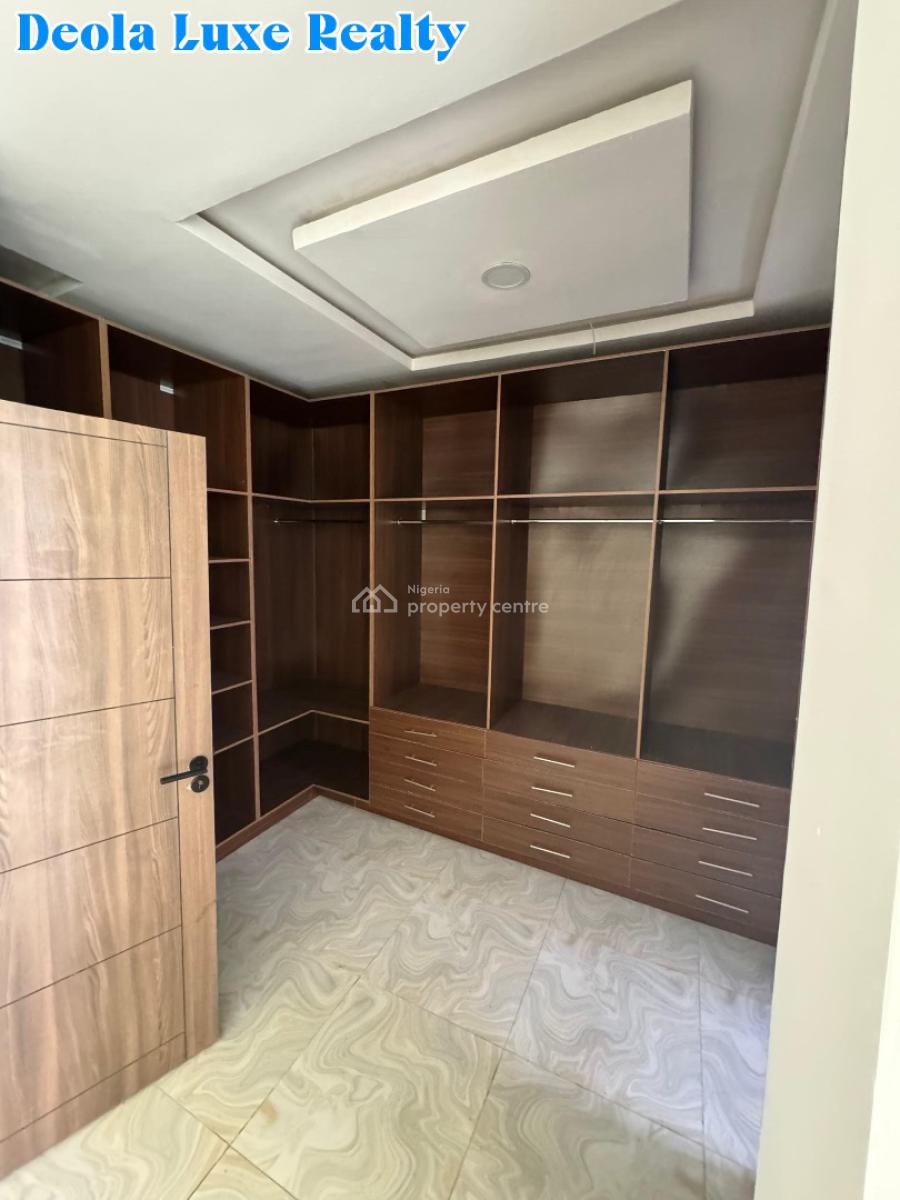 a Super Clean and Spacious Room in a Shared Apartment, By Whitesand School, Lekki Phase 1, Lekki, Lagos, Self Contain (single Rooms) for Rent