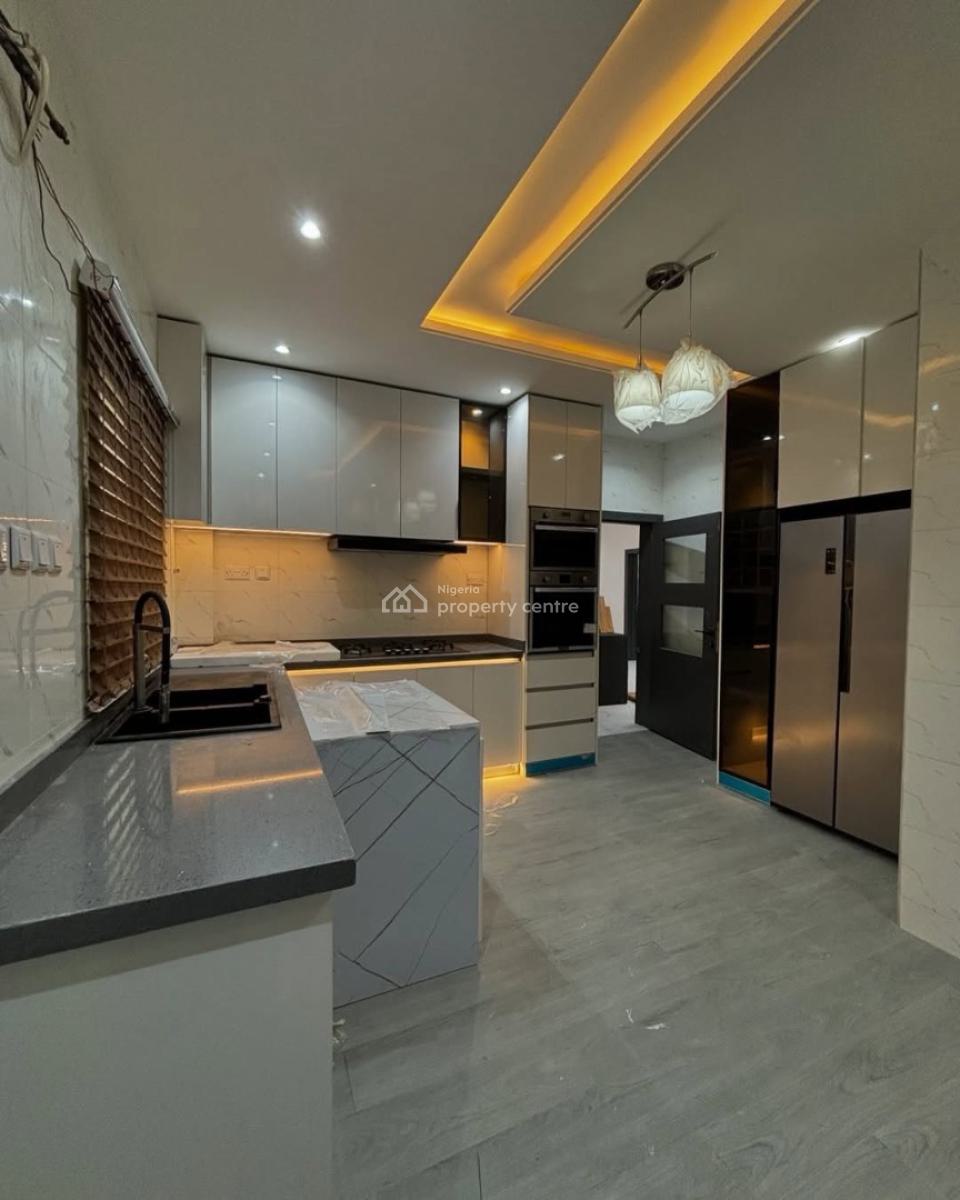 4 Bedroom Maisonette, Lekki Phase 1, Lekki, Lagos, House for Rent