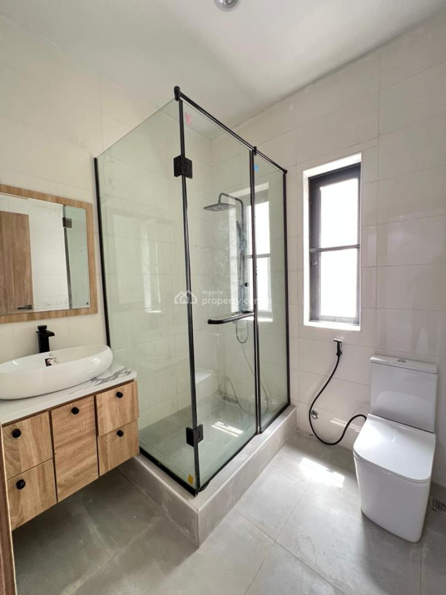 Brand New 2 Bedroom Apartment with Gym and Pool, Lekki Phase 1, Lekki, Lagos, Flat / Apartment for Sale