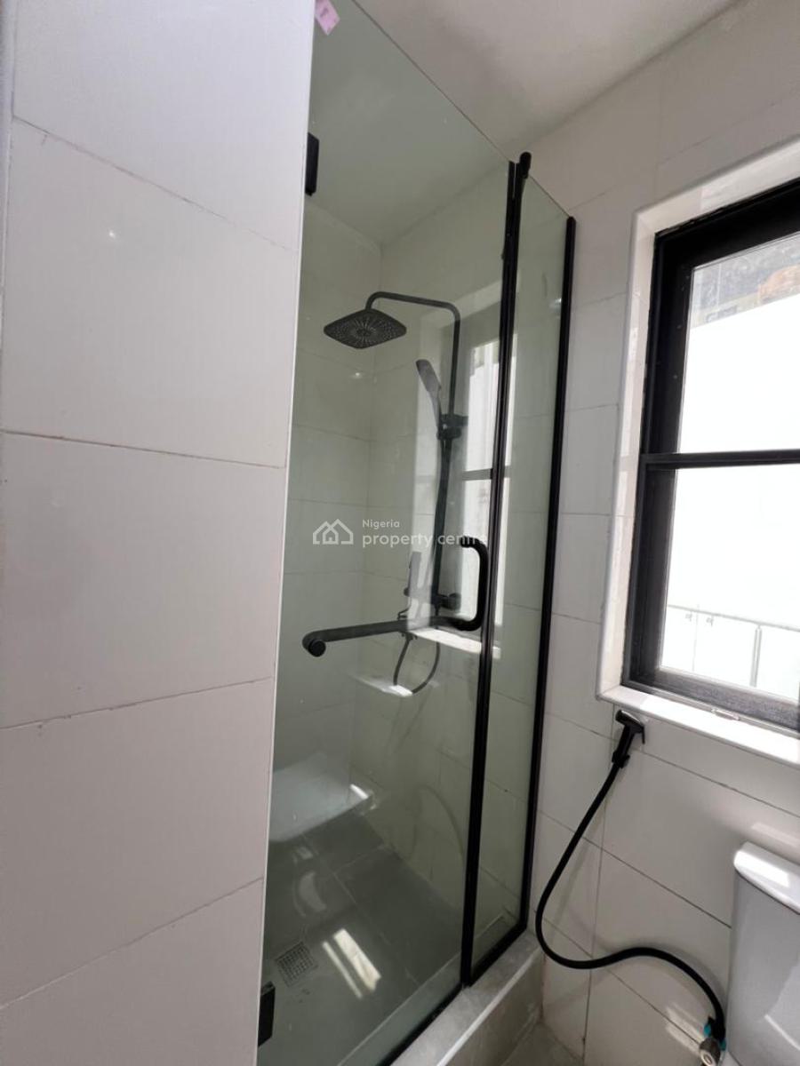 Brand New 2 Bedroom Apartment with Gym and Pool, Lekki Phase 1, Lekki, Lagos, Flat / Apartment for Sale