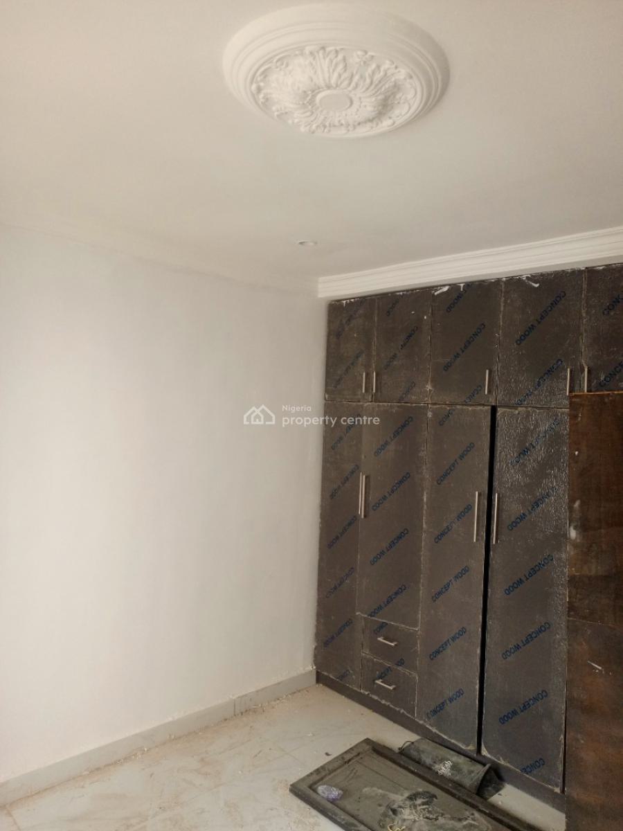 3 Bedroom Flat with All Room En Suite with Bq., Harmony Estate, Gra Phase 1, Magodo, Lagos, Flat / Apartment for Rent