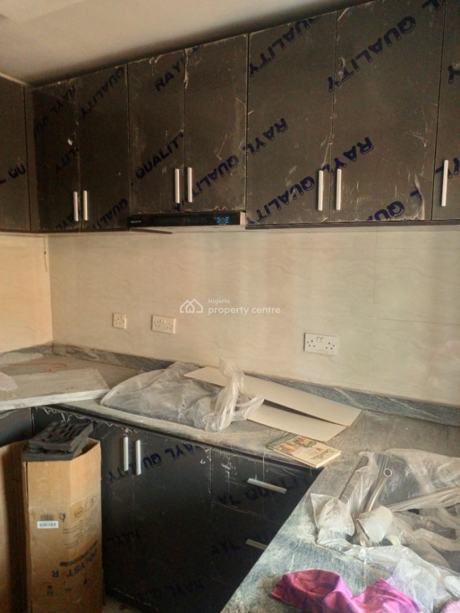 3 Bedroom Flat with All Room En Suite with Bq., Harmony Estate, Gra Phase 1, Magodo, Lagos, Flat / Apartment for Rent