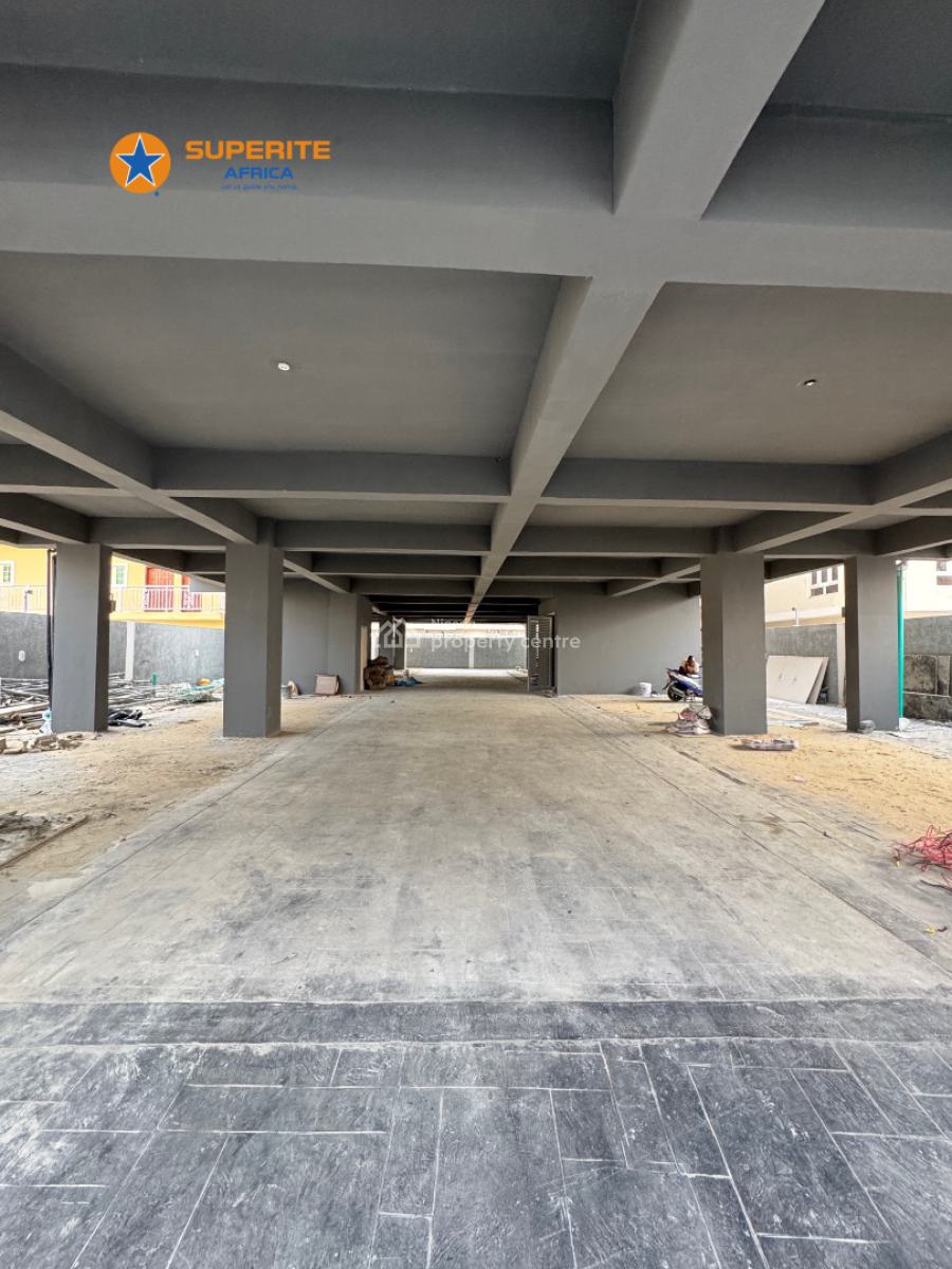 Serviced 2 Bedroom Apartment, Lekki Phase 1, Lekki, Lagos, Block of Flats for Sale