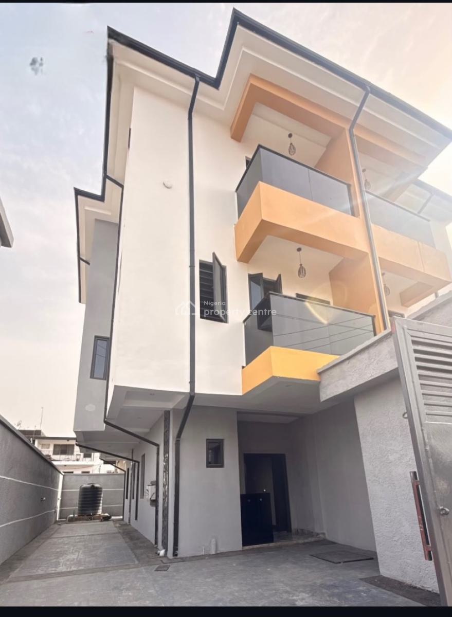 4 Bedroom House with a Bq, Surulere, Lagos, Detached Duplex for Sale