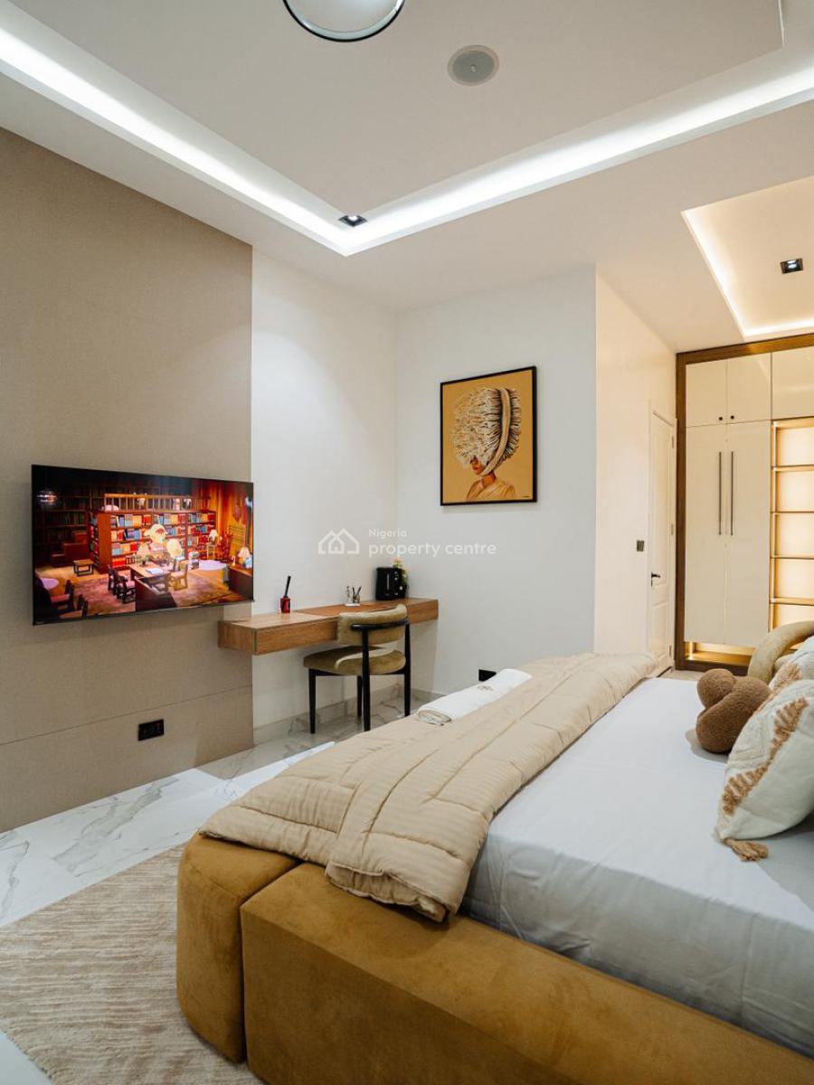Super Glamorous Private 5-bedroom Triplex (self Compound), Off Admiralty Way, Lekki Phase 1, Lekki, Lagos, Flat / Apartment Short Let
