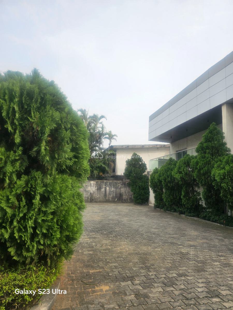 C of O, Balarabe Musa, Victoria Island (vi), Lagos, House for Sale