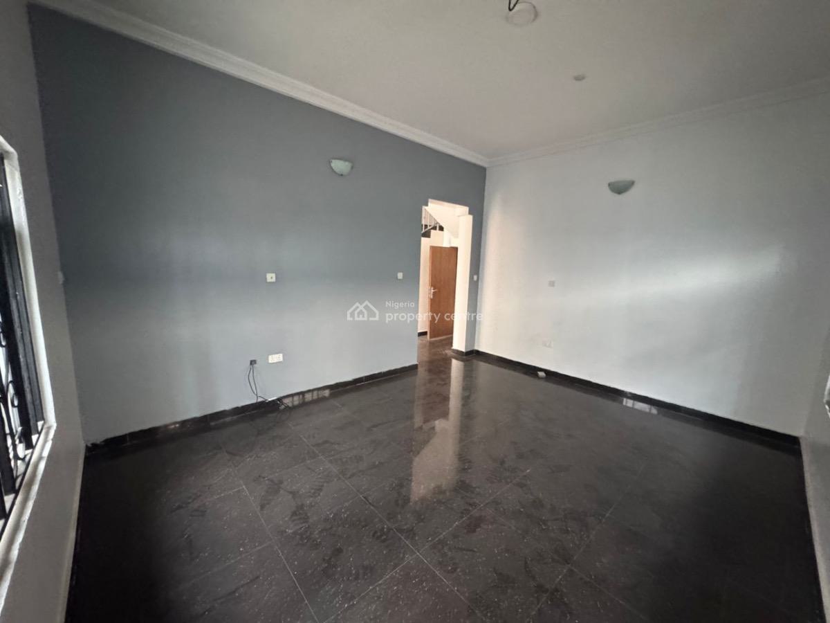 Super Clean & Spacious 2 Bedroom Terrace Duplex, Lekki Phase 1, Lekki, Lagos, Terraced Duplex for Rent