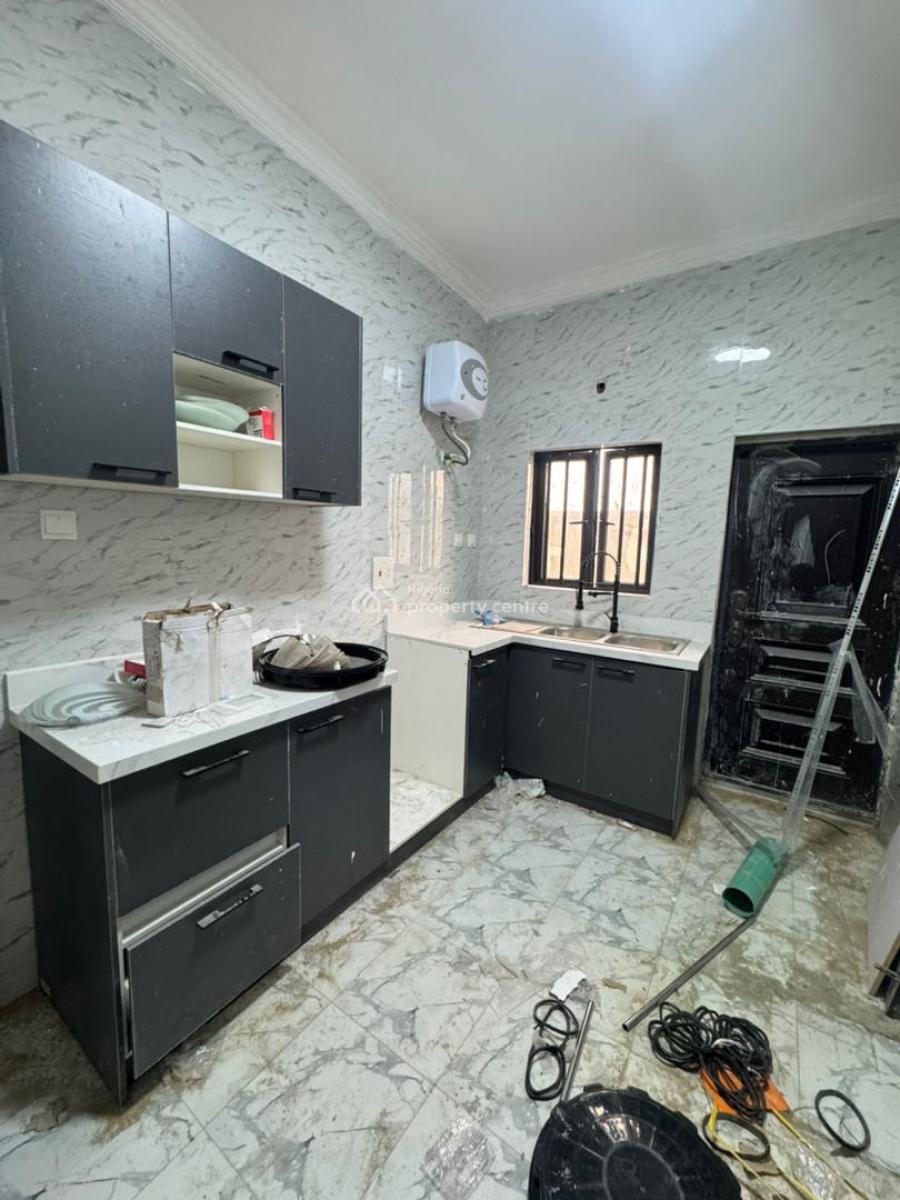 Standard 3 Bedroom Apartment, Ajah, Lagos, Flat / Apartment for Rent