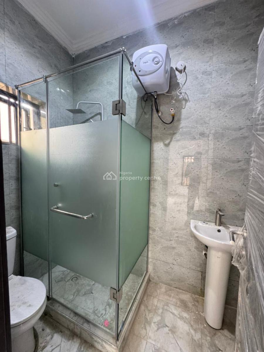 Standard 3 Bedroom Apartment, Ajah, Lagos, Flat / Apartment for Rent