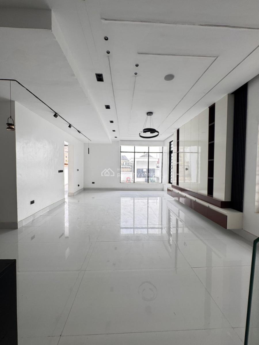 Beautifully Built 5 Bedroom Fully Detached Duplex, Lekki Phase 1, Lekki, Lagos, Detached Duplex for Sale