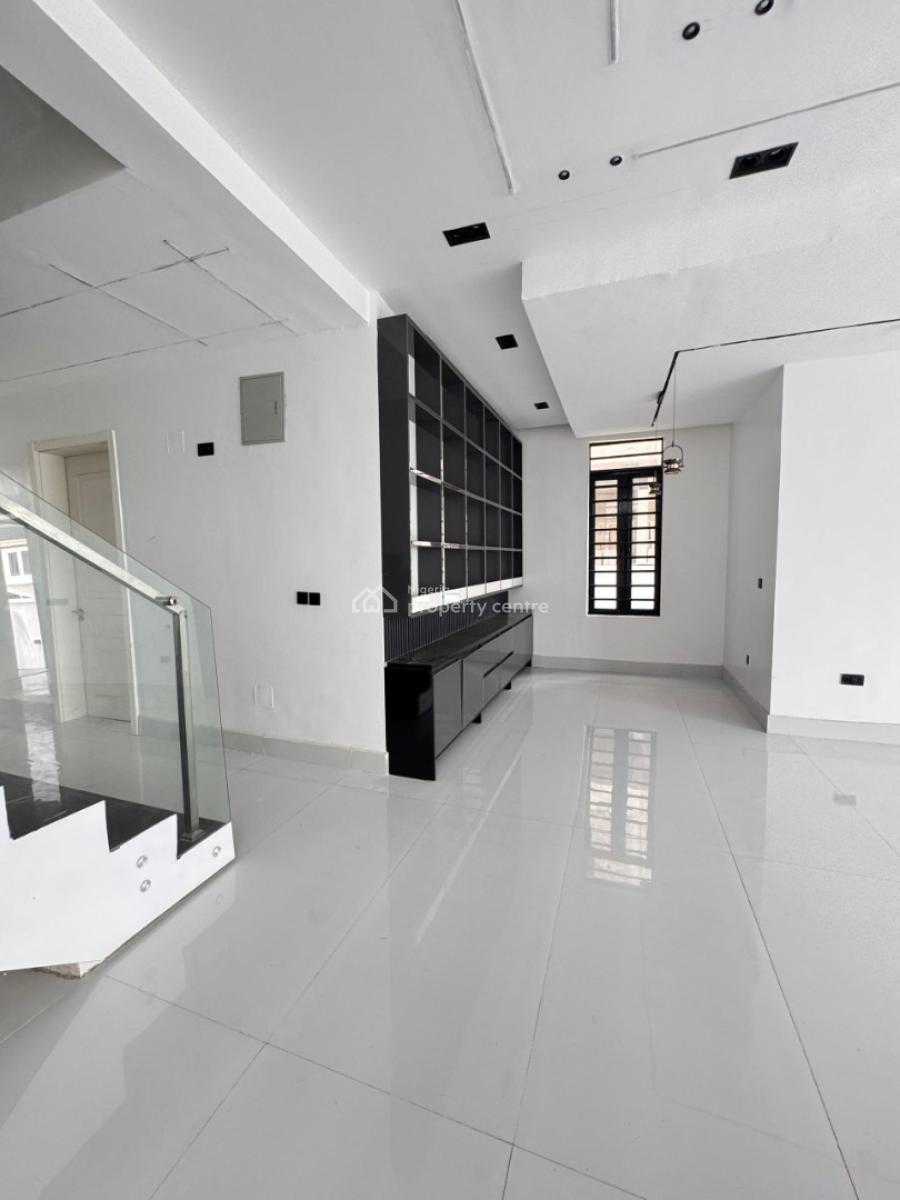 Beautifully Built 5 Bedroom Fully Detached Duplex, Lekki Phase 1, Lekki, Lagos, Detached Duplex for Sale