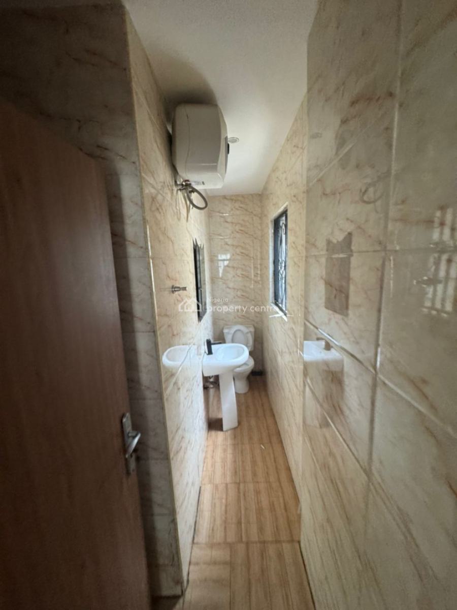 Sharp Two Bedroom Duplex, Lekki Phase 1, Lekki, Lagos, Flat / Apartment for Rent