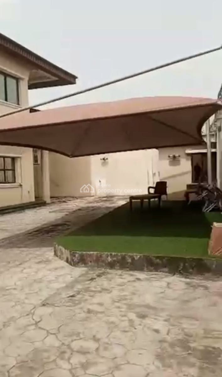 Well Maintained Spacious 6 Bedroom Fully Detached Duplex with Bq, Atunrase  Estate, Gbagada, Lagos, Detached Duplex for Sale