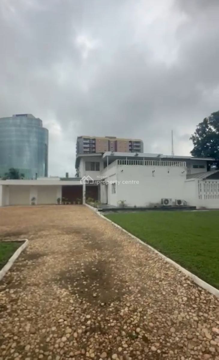 Detached  House Situated on 1,450 Sqm, Victoria Island (vi), Lagos, Commercial Property for Sale