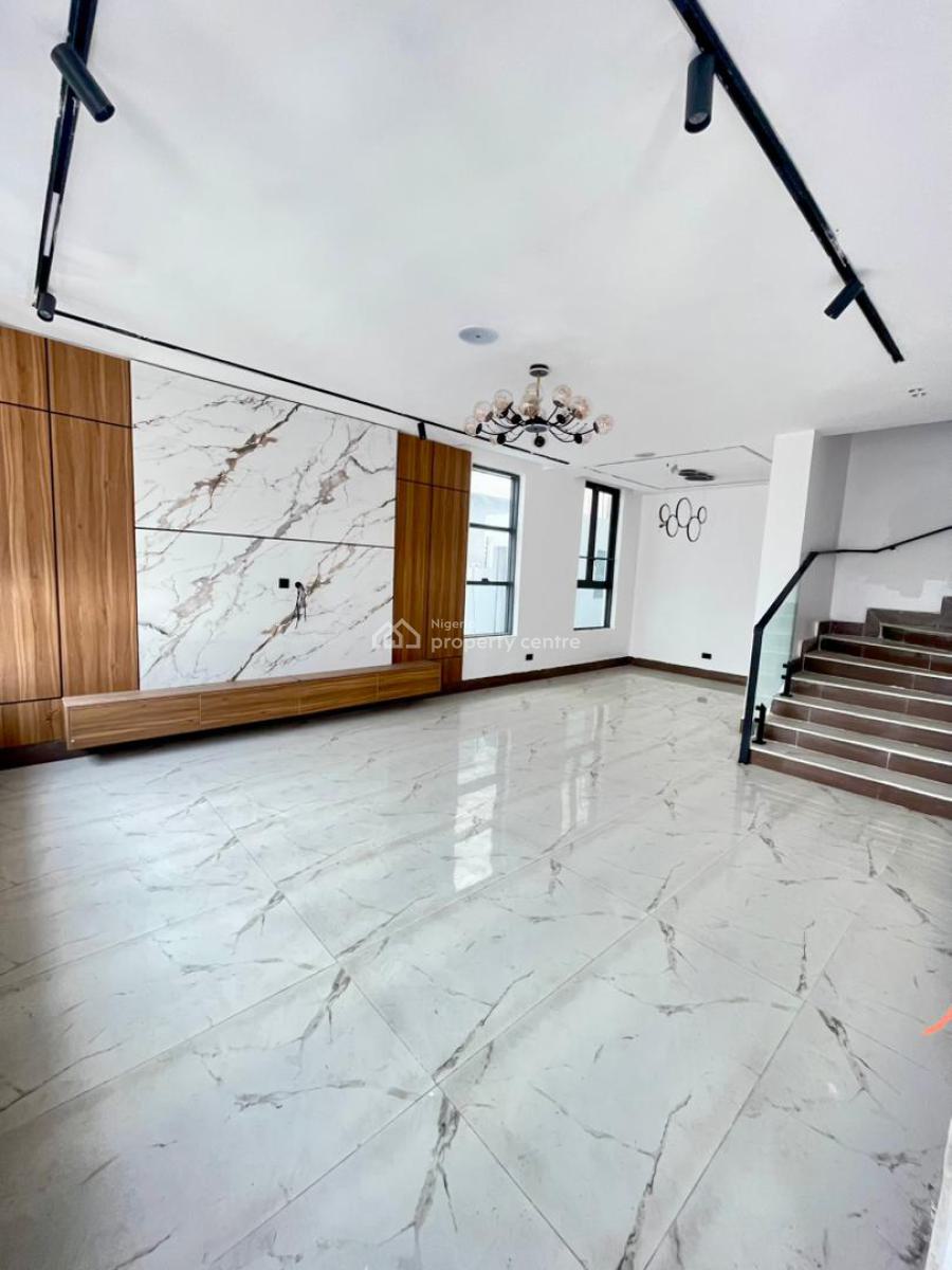 Beautifully Carved 5 Bedroom Fully Detached Home with Bq, Lekki Phase 1, Lekki, Lagos, Detached Duplex for Sale