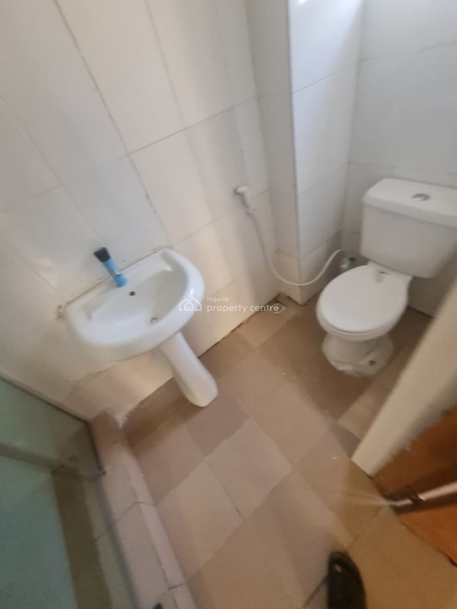 Executive Brand New 3 Bedroom Flat, Abijo Gra Sangotedo Lekki Ajaha Express Way, Lekki, Lagos, Flat / Apartment for Sale