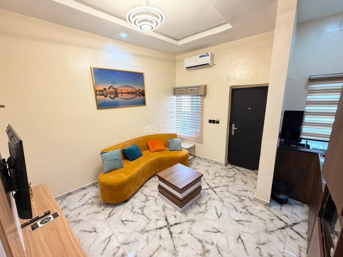 1 Bedroom Apartment, 4 Gbemisola Close, Vintage Estate, Sangotedo, Ajah, Lagos, Mini Flat (room and Parlour) Short Let