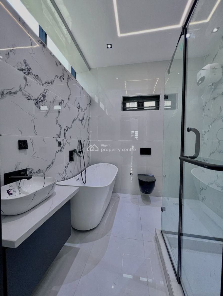 Contemporary 5 Bedroom Fully Detached, Ologolo, Lekki, Lagos, Detached Duplex for Sale