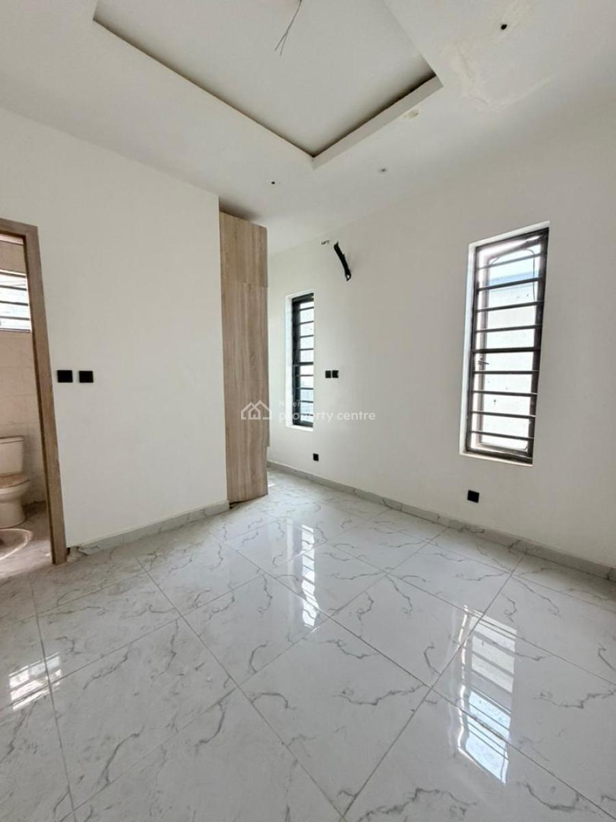 Well-finished 4-bedroom Terrace Located Within The Secure Environment, Lekki County, Ikota, Lekki, Lagos, Terraced Duplex for Sale