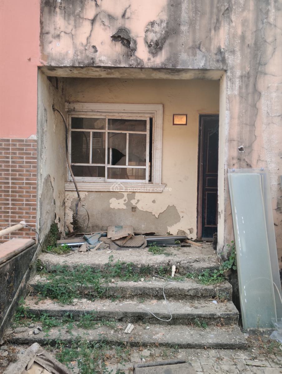 4 Bedroom Terrace Carcars Without Bq, Shell Cooopeast Estate,mobil Fillingstation, Gaduwa, Abuja, Terraced Duplex for Sale