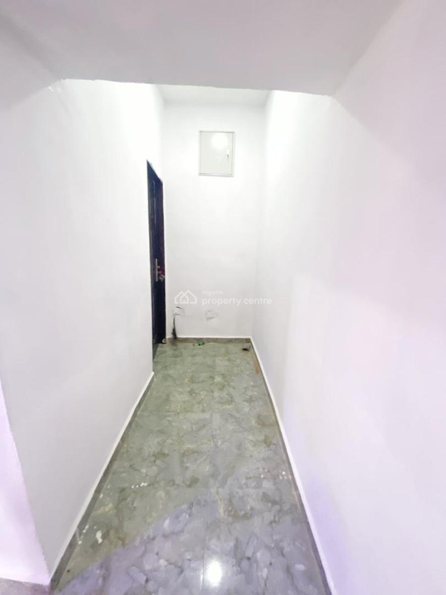 Mini Flat Apartment, Olowora, Omole Phase 2, Ikeja, Lagos, Mini Flat (room and Parlour) for Rent