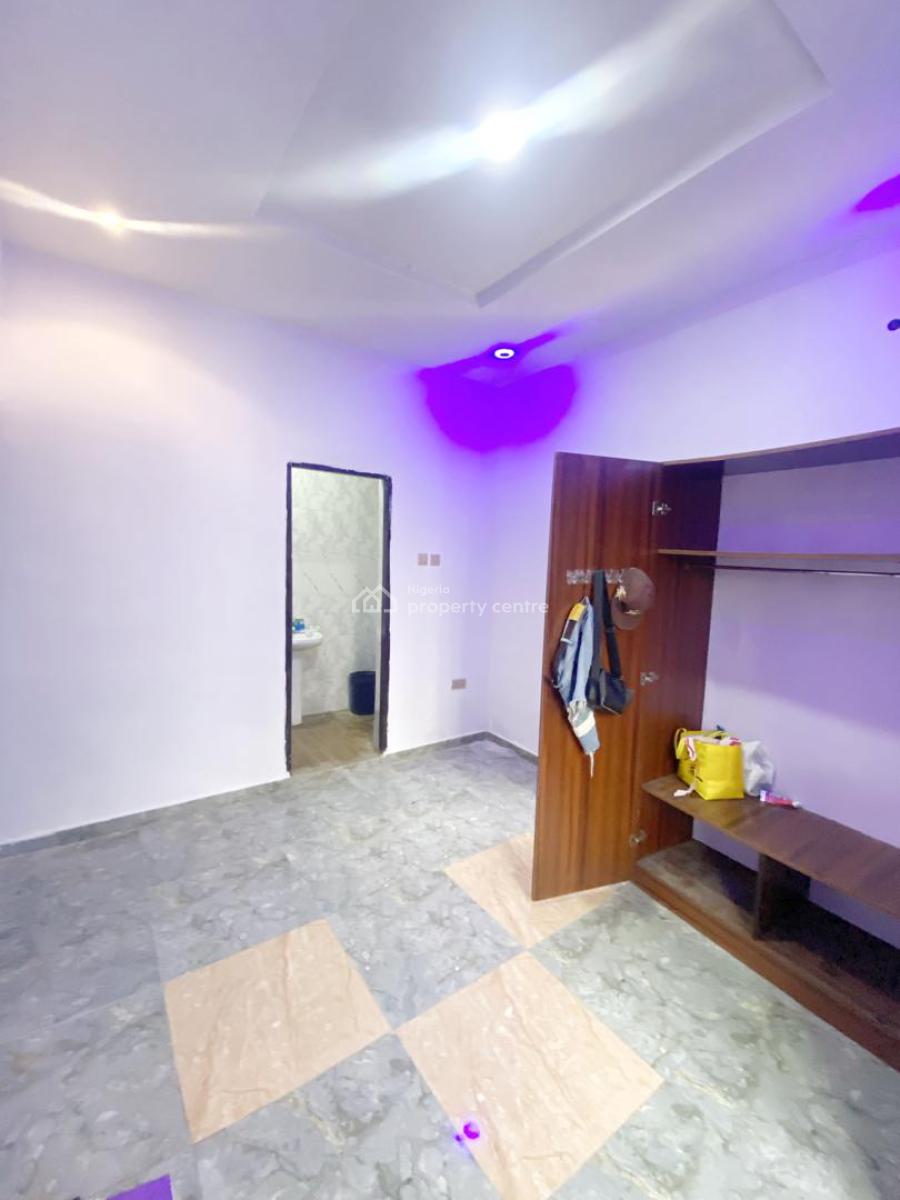 Mini Flat Apartment, Olowora, Omole Phase 2, Ikeja, Lagos, Mini Flat (room and Parlour) for Rent