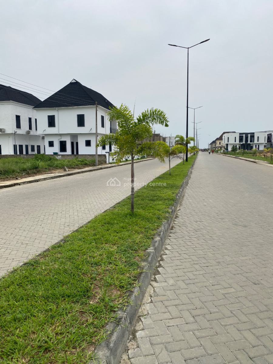 4 Bedroom Cacas Comes with Bq, Saphire Private Garden Estate, Awoyaya, Ibeju Lekki, Lagos, Semi-detached Duplex for Sale