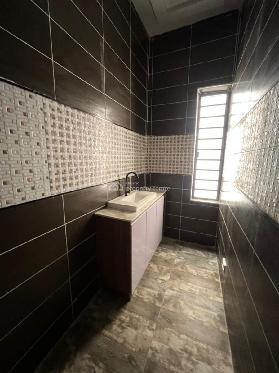 5 Bedrooms Fully Detached Duplex with Bq, Osapa, Lekki, Lagos, Detached Duplex for Sale