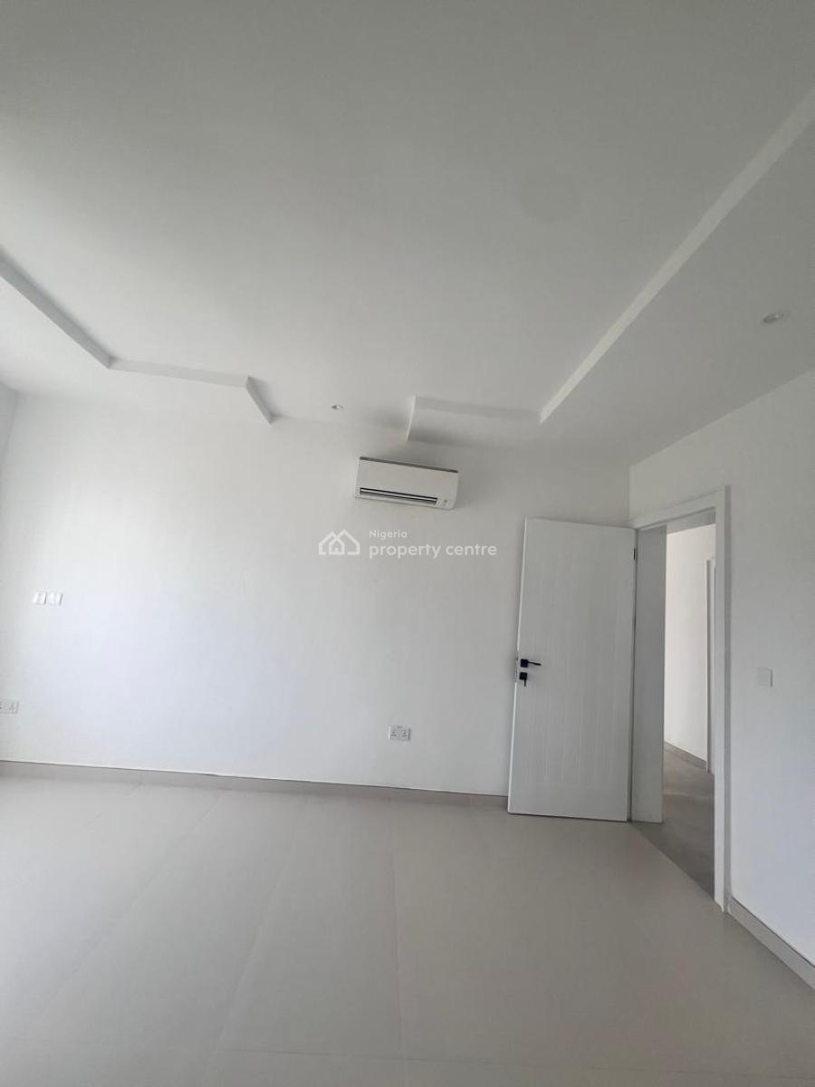 Spacious 4 Bedroom Duplex in a Secure Estate, with Beach Resort View, Osapa, Lekki, Lagos, Osapa, Lekki, Lagos, Detached Duplex for Rent