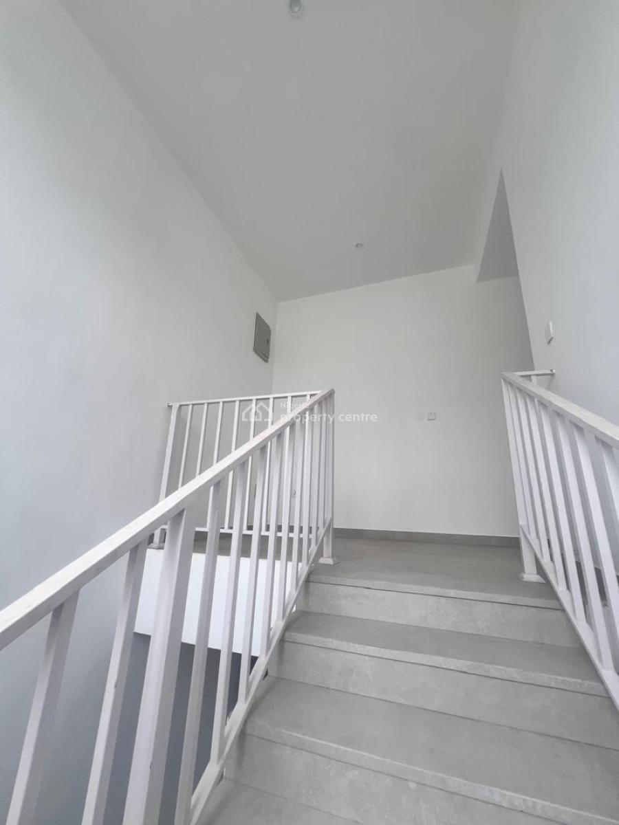 Spacious 4 Bedroom Duplex in a Secure Estate, with Beach Resort View, Osapa, Lekki, Lagos, Osapa, Lekki, Lagos, Detached Duplex for Rent