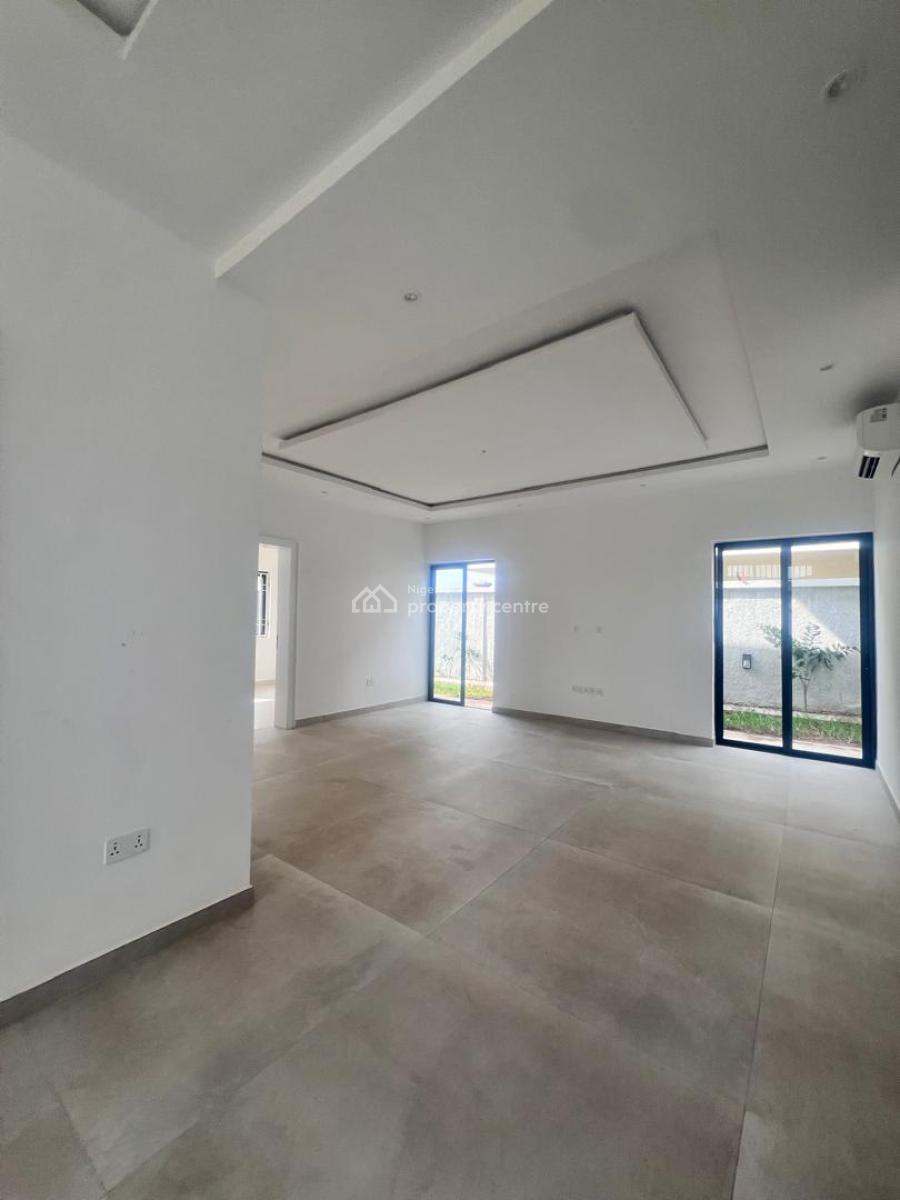 Spacious 4 Bedroom Duplex in a Secure Estate, with Beach Resort View, Osapa, Lekki, Lagos, Osapa, Lekki, Lagos, Detached Duplex for Rent