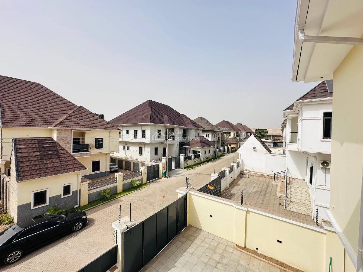 4 Bedroom Semi-detached Duplex with Bq  Laundry Room, Close to Galadimawa Round About, Galadimawa, Abuja, Semi-detached Duplex for Sale