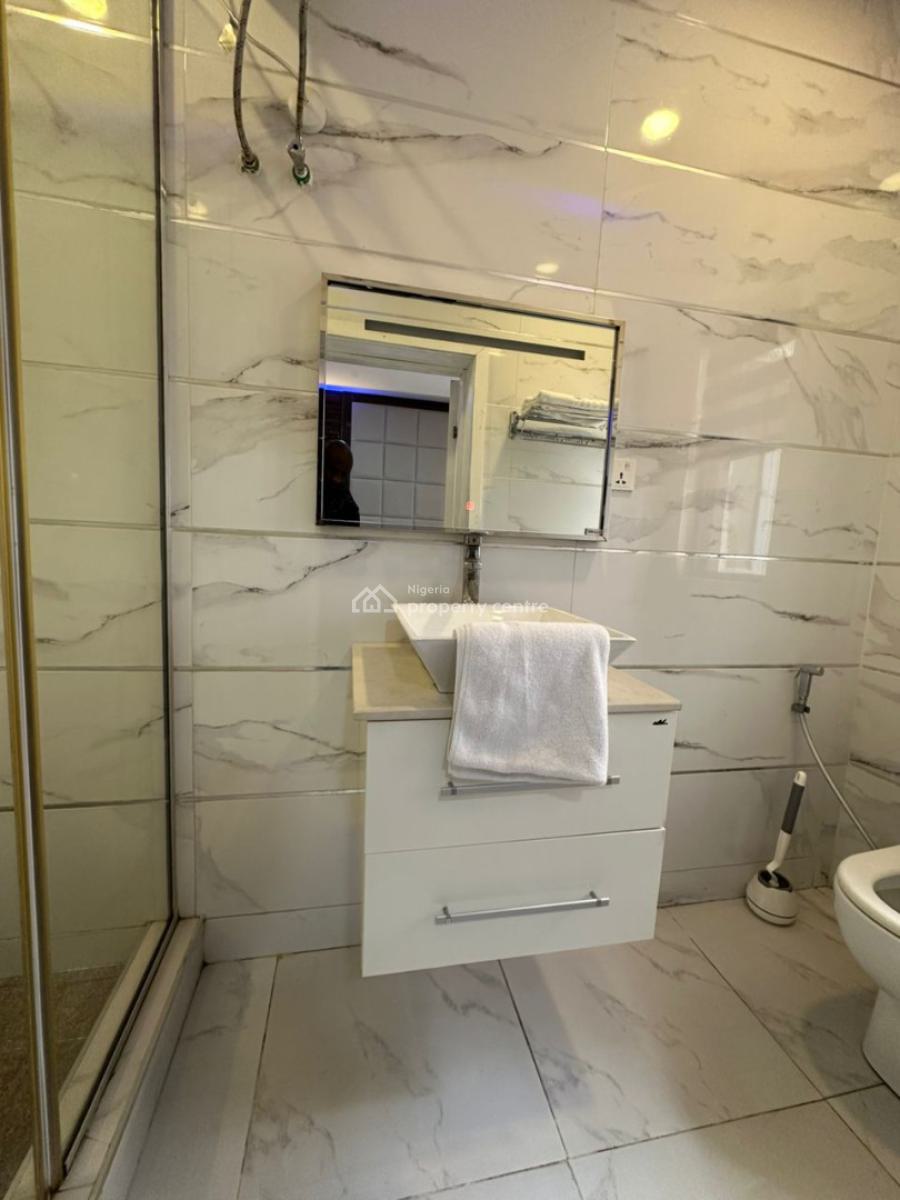 Spacious Furnished 3-bedroom Apartment with City View, Ikoyi, Lagos, Flat / Apartment Short Let